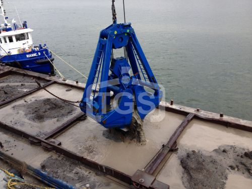 Grabs for Digging and Dredging